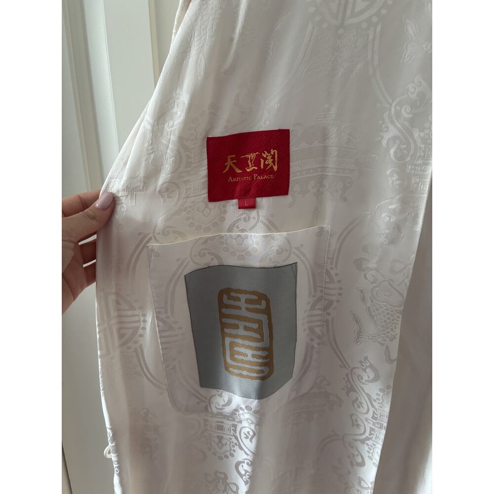 Artistic Palace Women's Silk White Embroidered Robe L - Picture 7 of 10